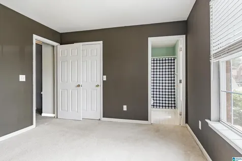 231 Cambrian Ridge Trail Pelham AL 35124