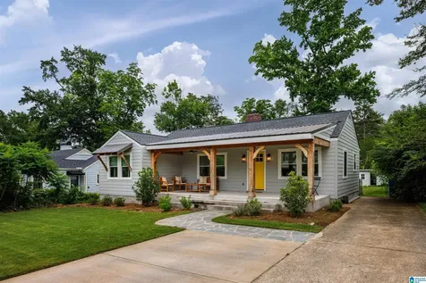 819 Columbiana Road Homewood AL 35209