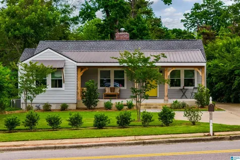 819 Columbiana Road Homewood AL 35209