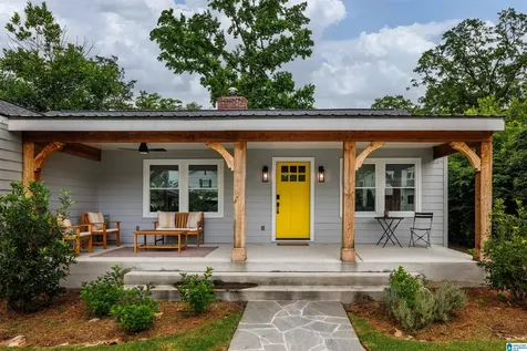 819 Columbiana Road Homewood AL 35209