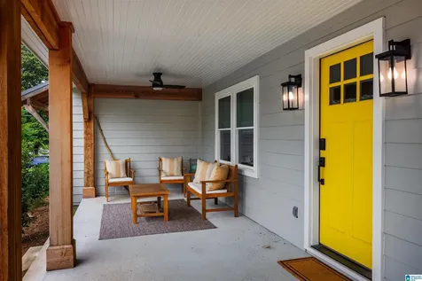 819 Columbiana Road Homewood AL 35209