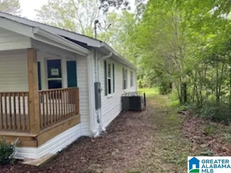 2112 Cumberland Road Bessemer AL 35022