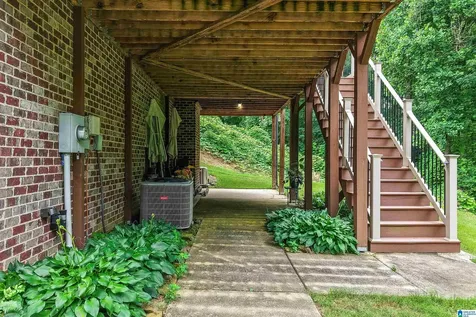 576 Fultonbrook Drive Fultondale AL 35068