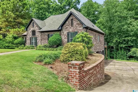 576 Fultonbrook Drive Fultondale AL 35068