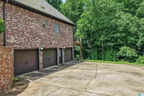 576 Fultonbrook Drive Fultondale AL 35068