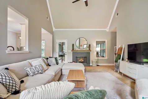 576 Fultonbrook Drive Fultondale AL 35068