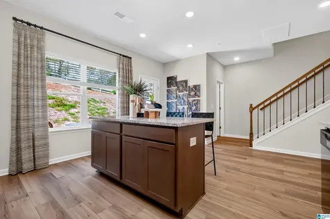 4533 Village Springs Square Fultondale AL 35068