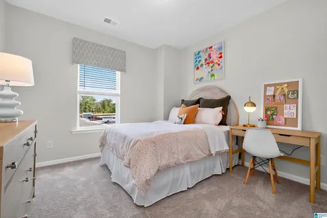 4533 Village Springs Square Fultondale AL 35068