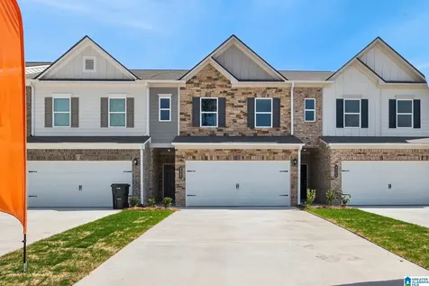 4527 Village Springs Square Fultondale AL 35068