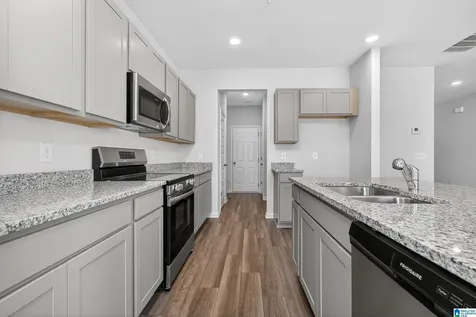 4527 Village Springs Square Fultondale AL 35068