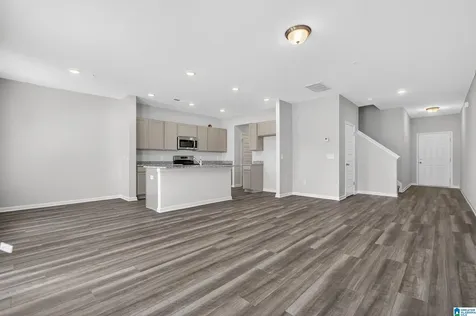 4527 Village Springs Square Fultondale AL 35068