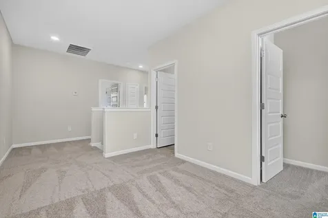 4527 Village Springs Square Fultondale AL 35068