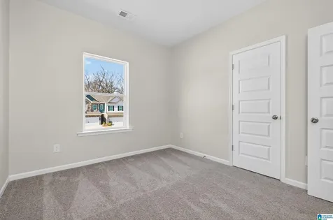 4527 Village Springs Square Fultondale AL 35068
