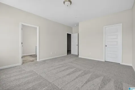 4527 Village Springs Square Fultondale AL 35068