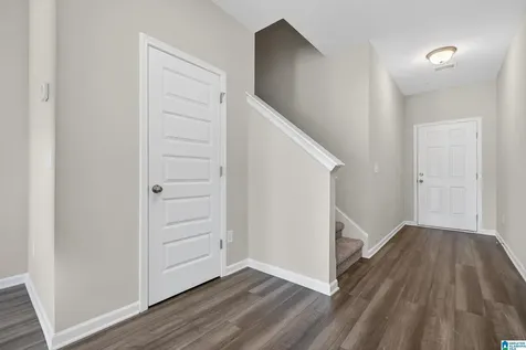 4527 Village Springs Square Fultondale AL 35068