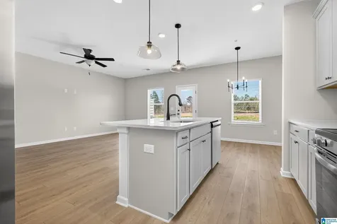 4531 Village Springs Square Fultondale AL 35068