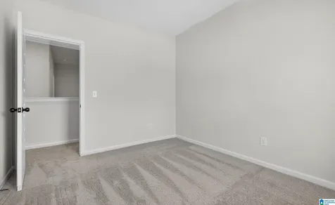 4531 Village Springs Square Fultondale AL 35068