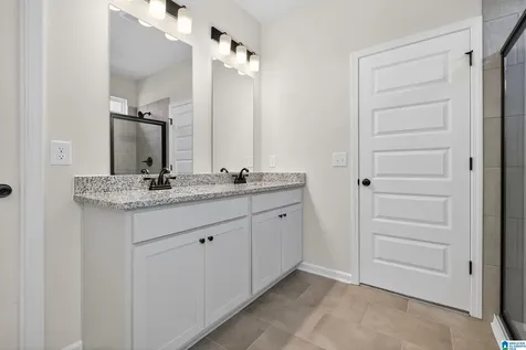 4531 Village Springs Square Fultondale AL 35068