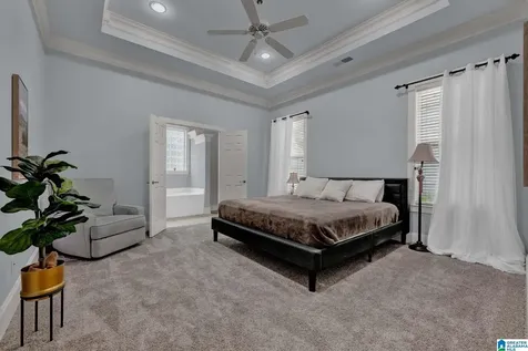 6363 N Clubview Circle Bessemer AL 35022