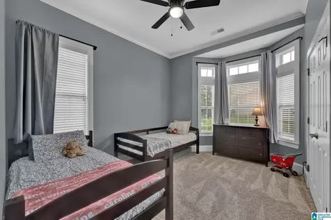 6363 N Clubview Circle Bessemer AL 35022