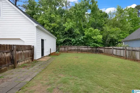 6363 N Clubview Circle Bessemer AL 35022