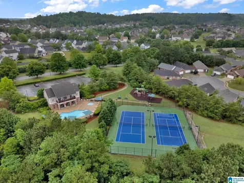6363 N Clubview Circle Bessemer AL 35022