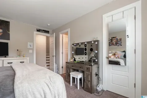 2057 Eagle Point Court Birmingham AL 35242