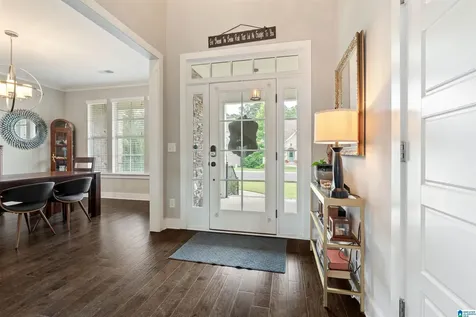 2057 Eagle Point Court Birmingham AL 35242