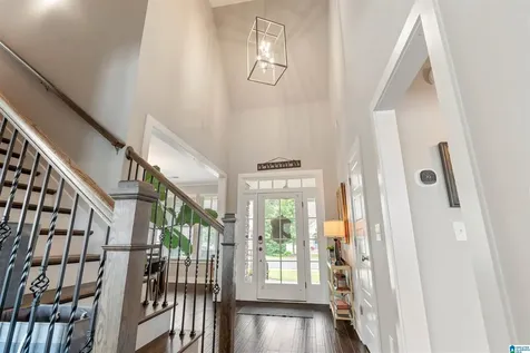 2057 Eagle Point Court Birmingham AL 35242
