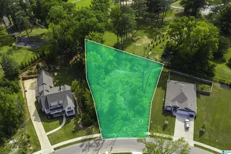 3389 Chandler Way Hoover AL 35226