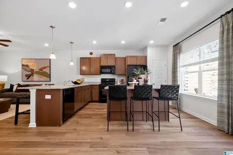 4537 Village Springs Square Fultondale AL 35068