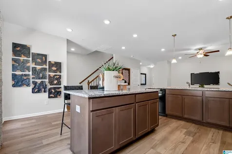 4537 Village Springs Square Fultondale AL 35068