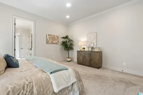 3532 Lynngate Circle Hoover AL 35216