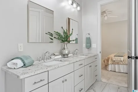 3532 Lynngate Circle Hoover AL 35216