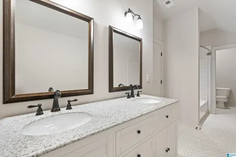 3532 Lynngate Circle Hoover AL 35216