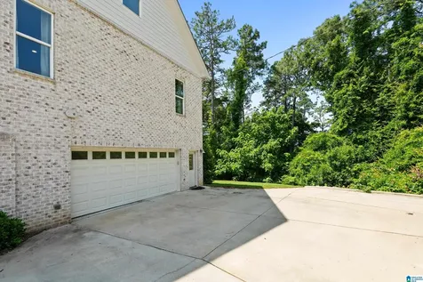 3532 Lynngate Circle Hoover AL 35216