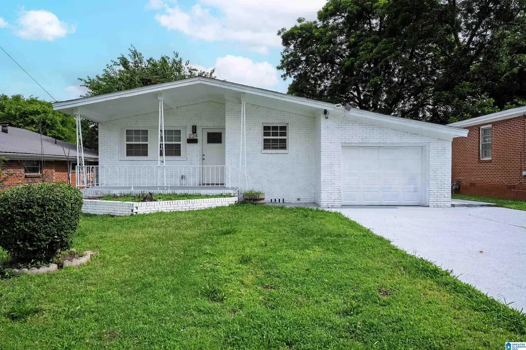 224 11th Avenue SW Birmingham AL 35211