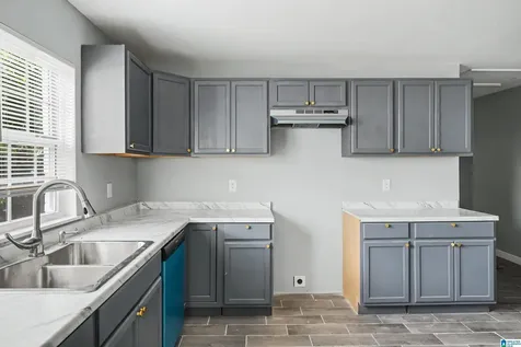 224 11th Avenue SW Birmingham AL 35211