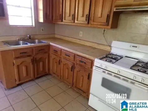 508 9th Street Midfield AL 35228