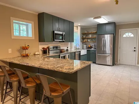 812 Magnolia Drive Sylacauga AL 35150