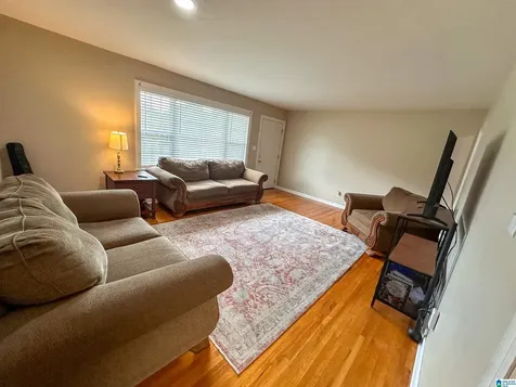 812 Magnolia Drive Sylacauga AL 35150