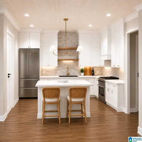 3951 Wall Street Vestavia Hills AL 35243