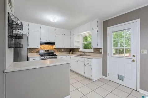 517 Edgecrest Drive Homewood AL 35209