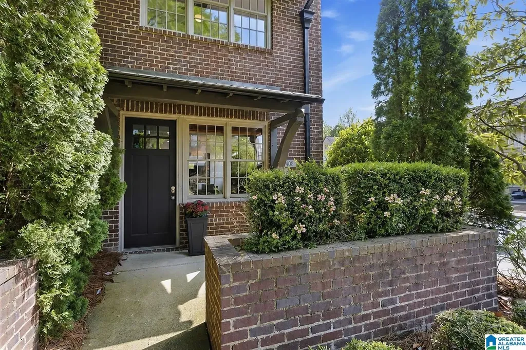 908 Barristers Court Birmingham AL 35242