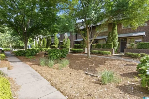 908 Barristers Court Birmingham AL 35242