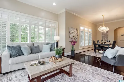 200 Hallman Hill E Homewood AL 35209