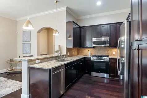 200 Hallman Hill E Homewood AL 35209