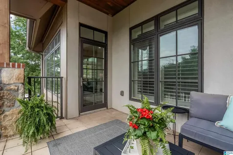 200 Hallman Hill E Homewood AL 35209