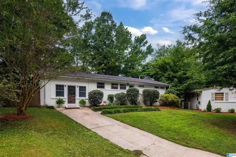 660 Bourbon Circle Birmingham AL 35213