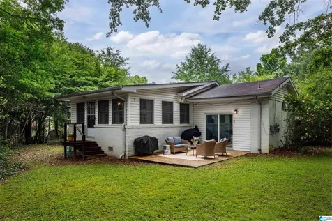 660 Bourbon Circle Birmingham AL 35213